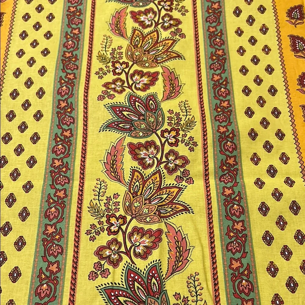 Table Cloth/Napkins Made in France